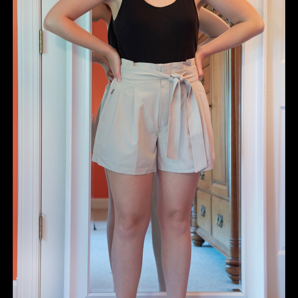 Athleta Skyline Short lol